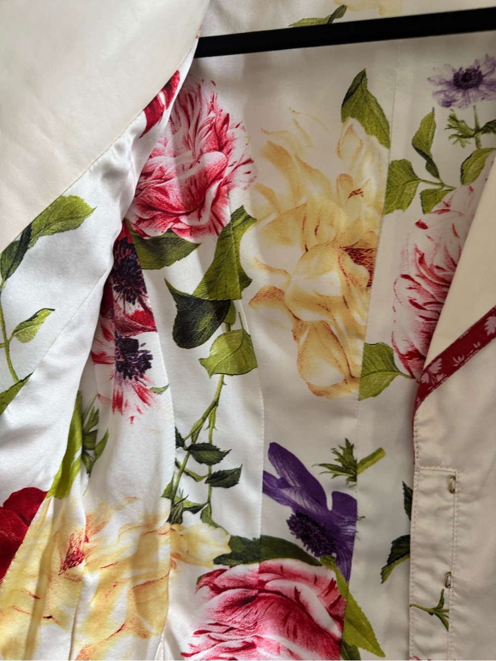 Roberto Cavalli Ivory Leather Blazer with Red Trim and Floral Lining - Picture 3 of 4